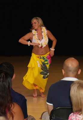 Hula Dancer Lahna